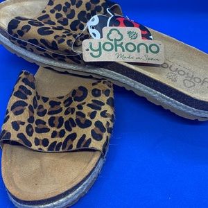NWT Yokono animal print espadrille slide sandal
